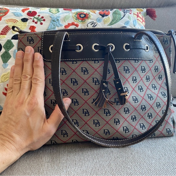 Sac à main originale D&B très bonne état véritable cuir très élégant - Picture 9 of 10